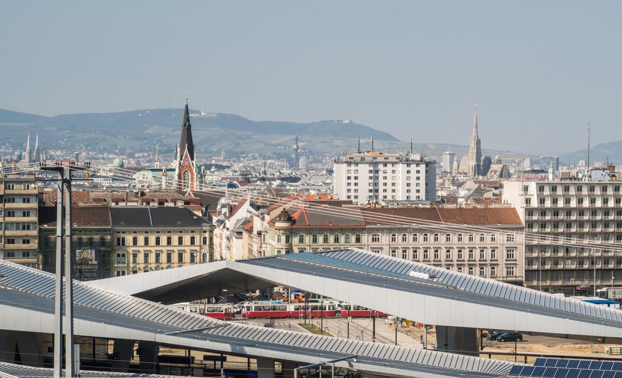 Leonardo Hotel Vienna Hauptbahnhof Bagian luar foto